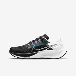 Nike Air Zoom Pegasus 38 Black, Size 9